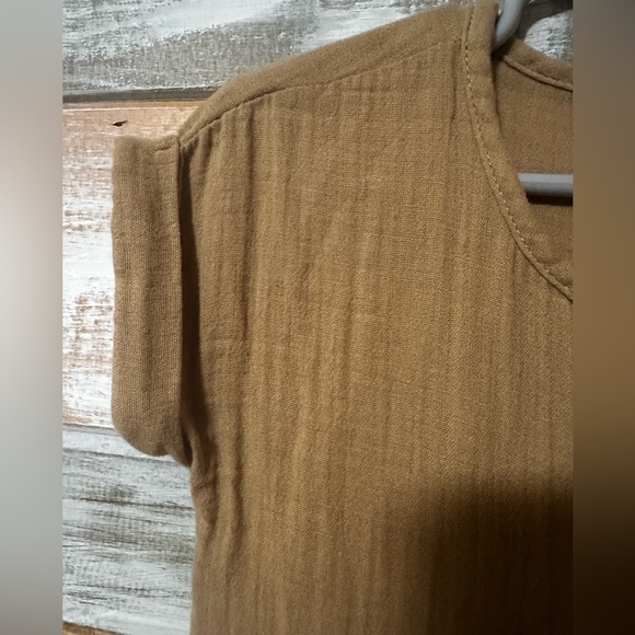 Baby Gap Short Sleeve Gauze Jumpsuit - Picture 4 of 5